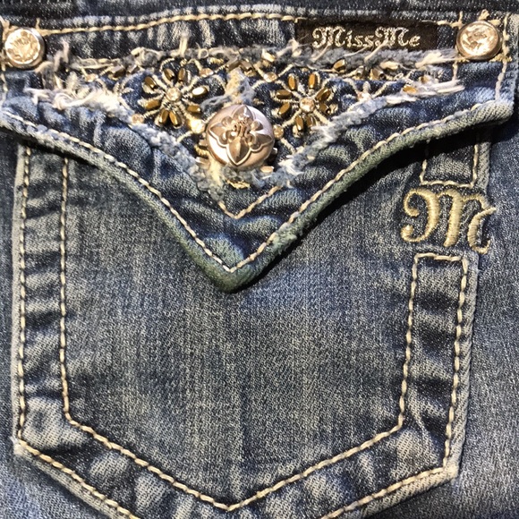Miss Me Signature-Rise Boot Jeans size 26 - Picture 7 of 11